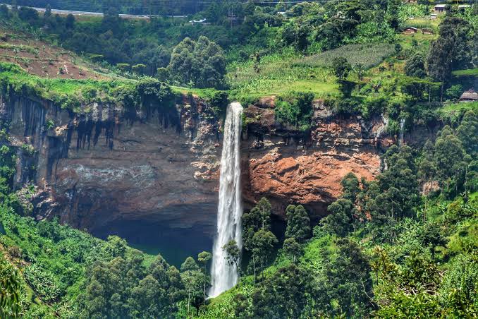 Sipi Falls and Border&nbsp;Crossing